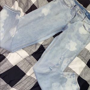 Old Navy light acid washed jeans sz 6